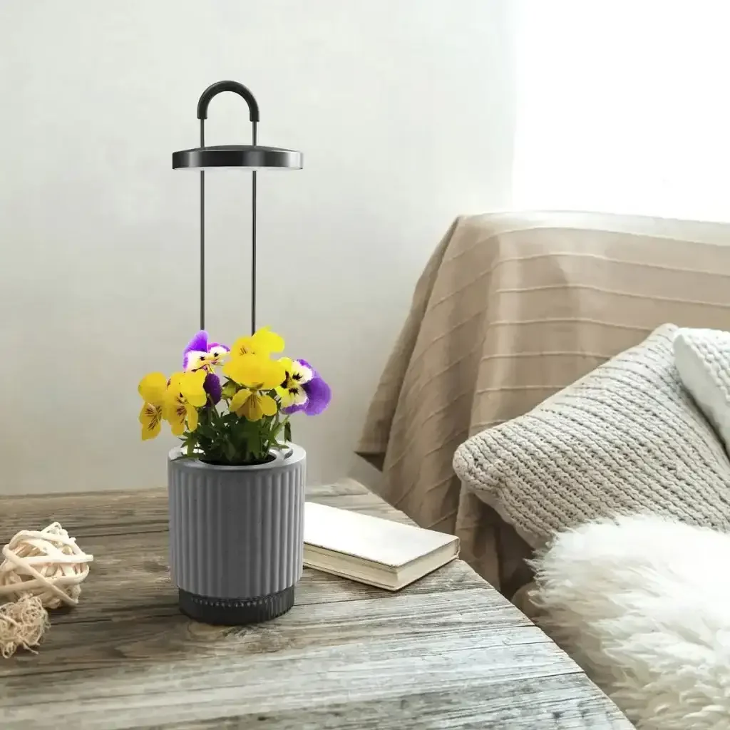 Click & Grow - HydroVase by Ermonix Indoor Plant Care Kit with LED Light - Doniczka z Lampą Led do Uprawy Roślin - Image 3