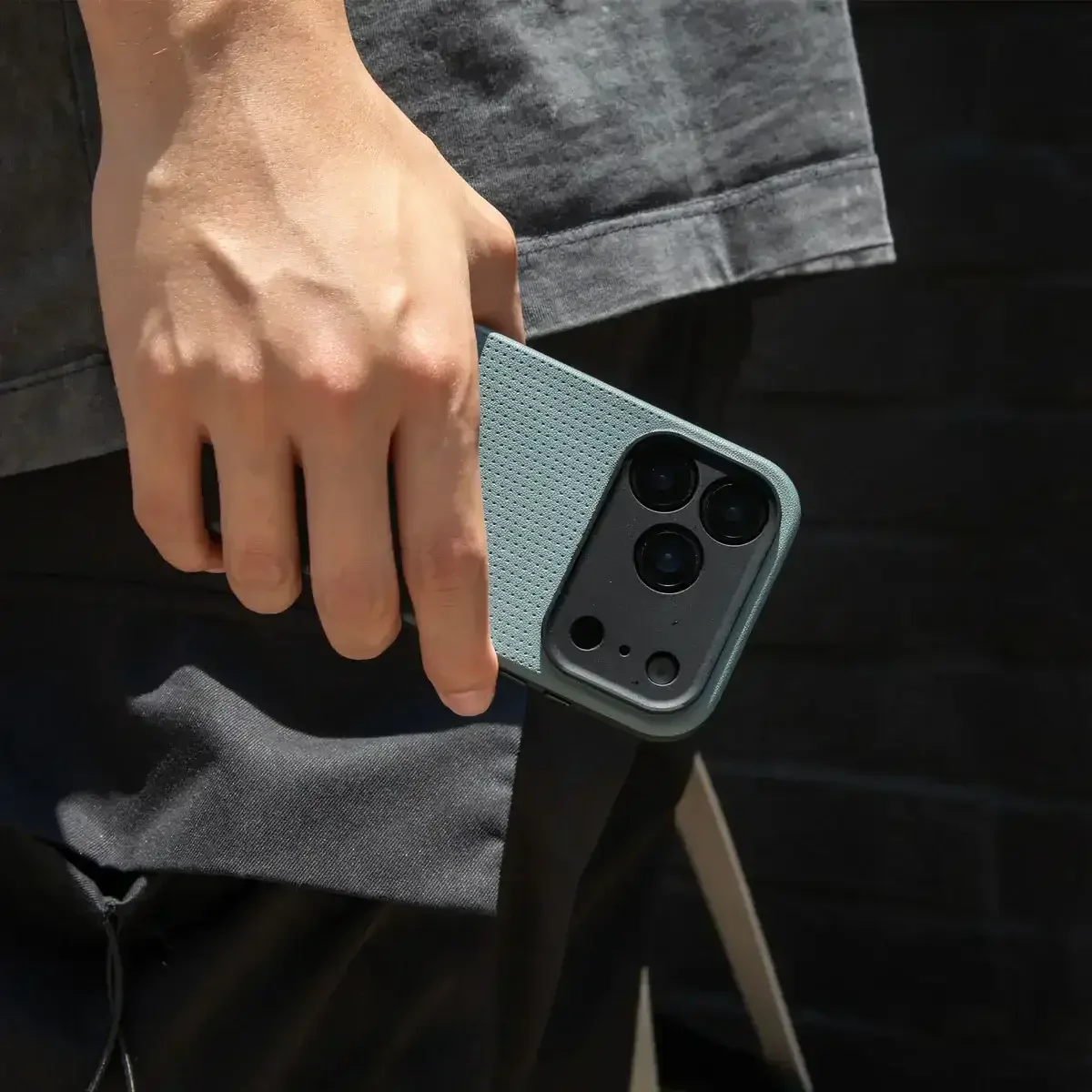 Native Union - Active Case for iPhone 17 / Pro / Pro Max / Air - Etui na iPhone - Image 30