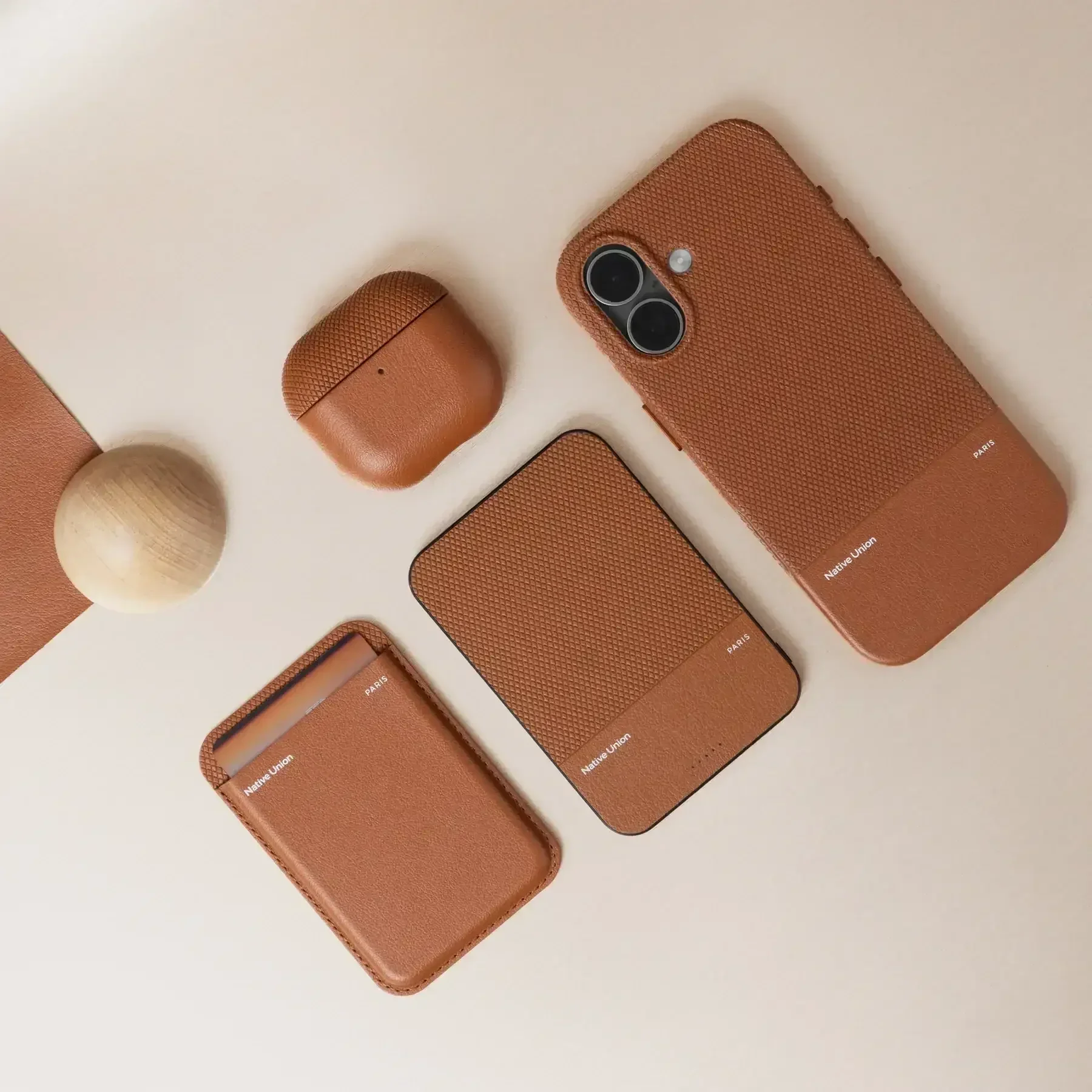 Native Union - (Re)Classic Case for iPhone 17 / Pro / Pro Max / Air - Etui na iPhone z MagSafe - Image 5