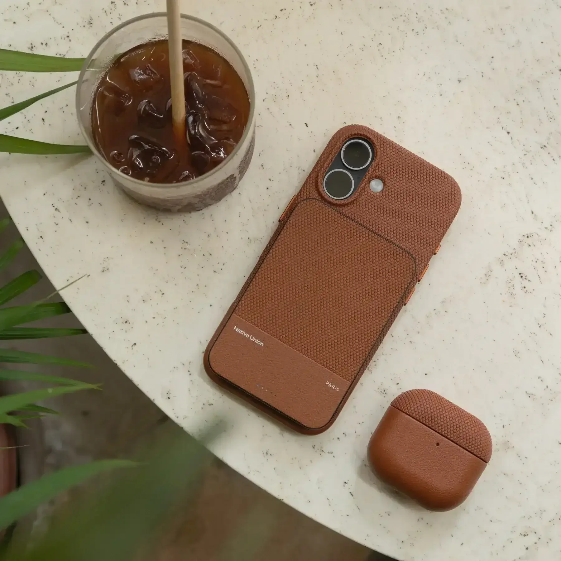 Native Union - (Re)Classic Case for iPhone 17 / Pro / Pro Max / Air - Etui na iPhone z MagSafe - Image 7
