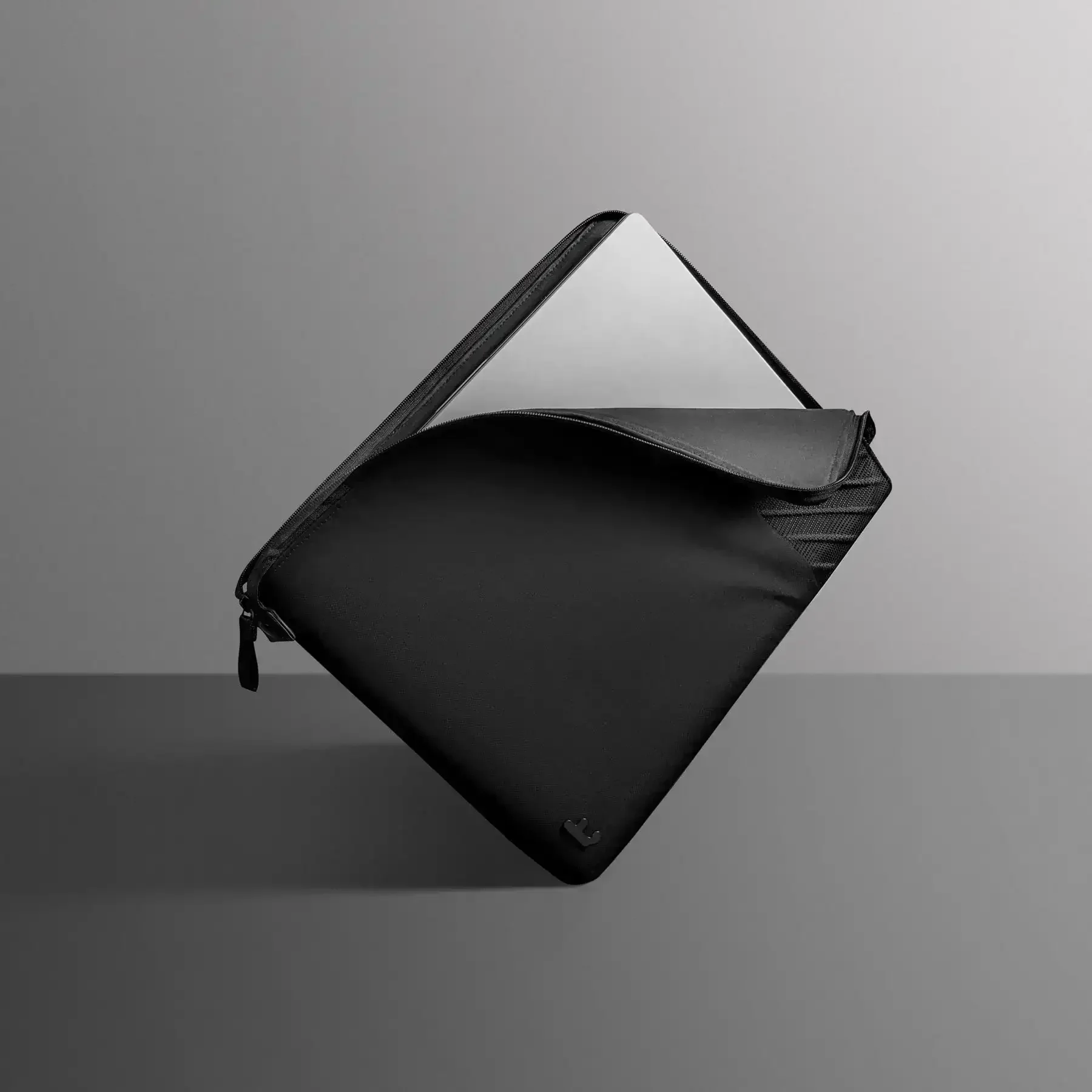 Tomtoc - Voyage-A10 Laptop Sleeve for 13-16 inch MacBook Air/Pro - Pokrowiec na Macbooka - Image 5